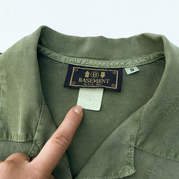 Green Button Up Blouse - BASEMENT USA Inc - Picture 3 of 8